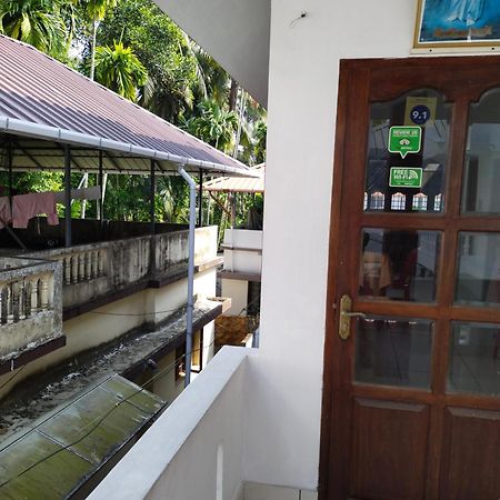 Greenview Homestay Kochi Esterno foto