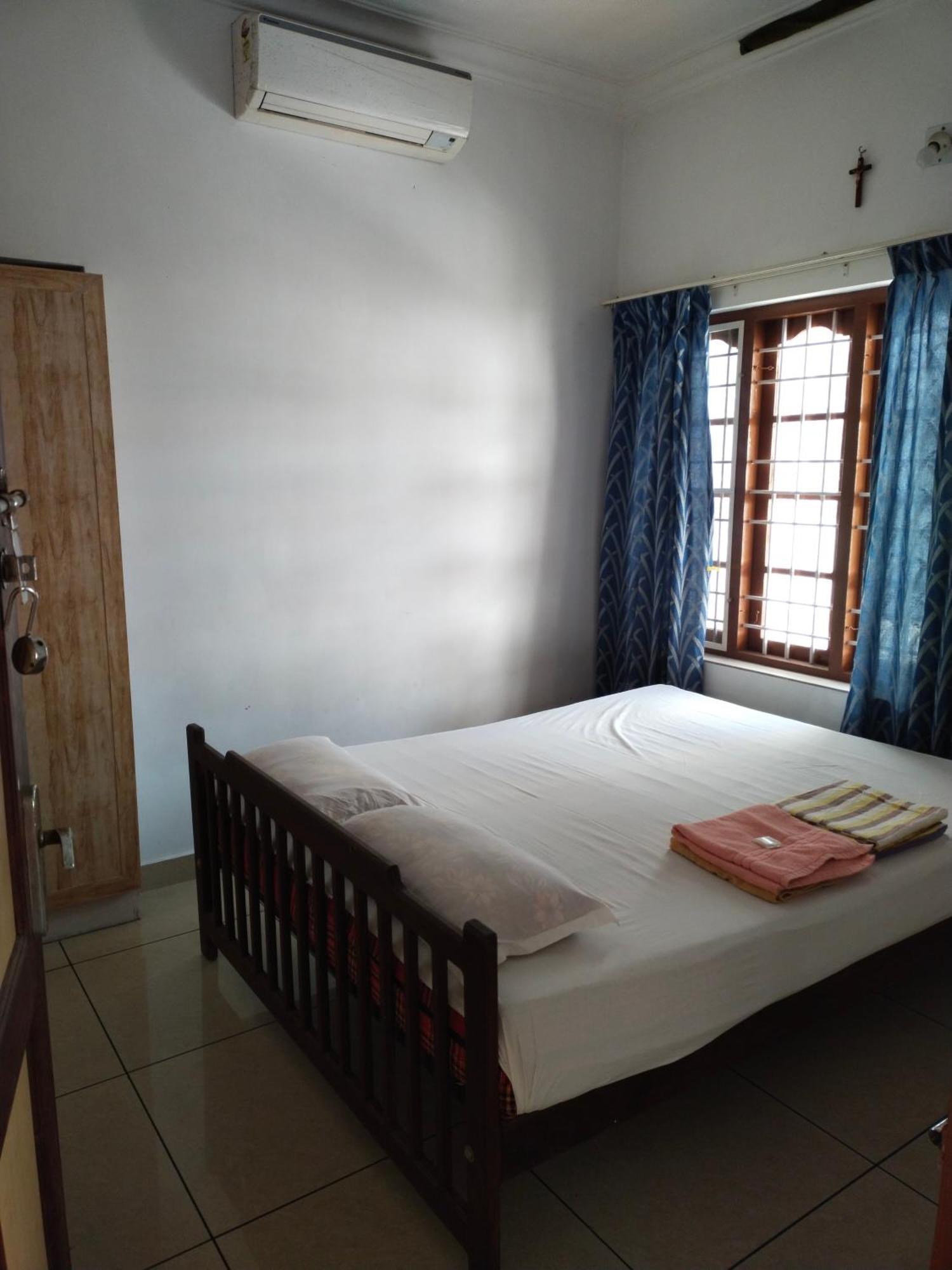 Greenview Homestay Kochi Esterno foto